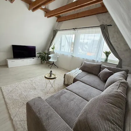 Luma Loft - Moderne Maisonette Bei Nürnberg Apartment *